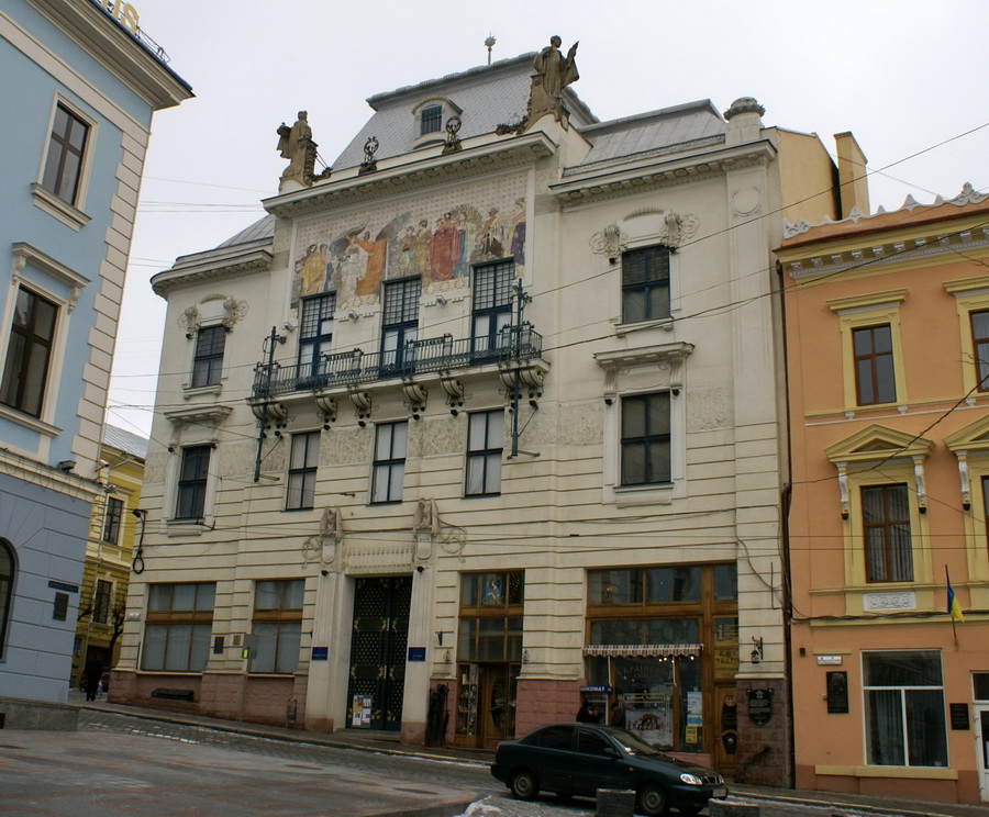 38CD2EBE19-E685-503B-1CD6-F77E4DE04563.jpg